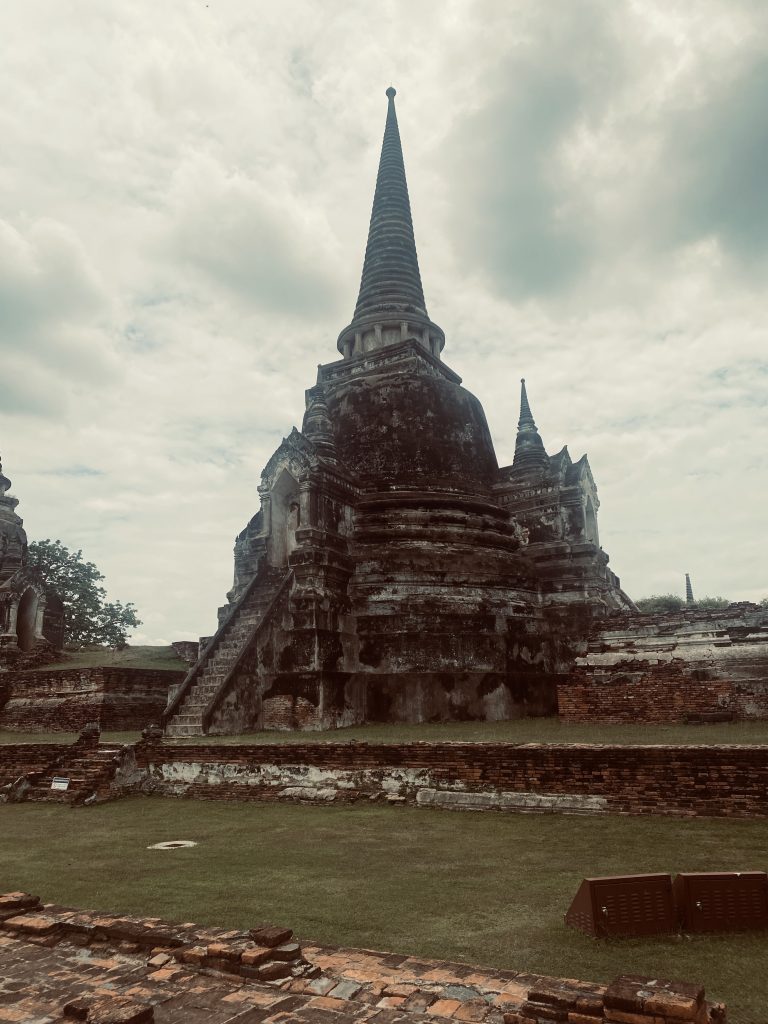Große Stupa in der alten Königsstadt Ayutthaya