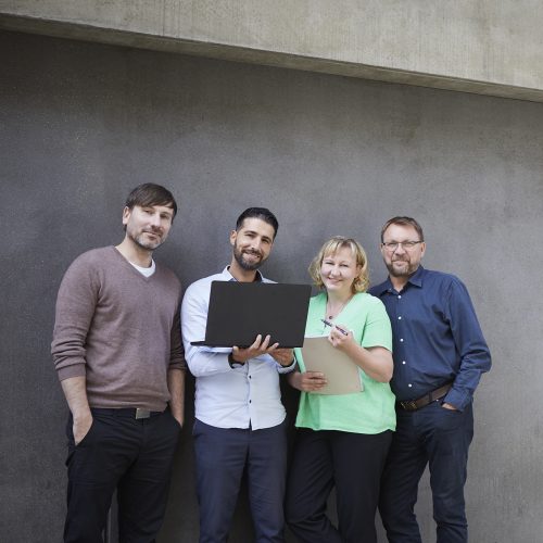 Team der Zeitarbeitsfirma IMS Personal Berlin bei der gemeinsamen Projektbesprechung