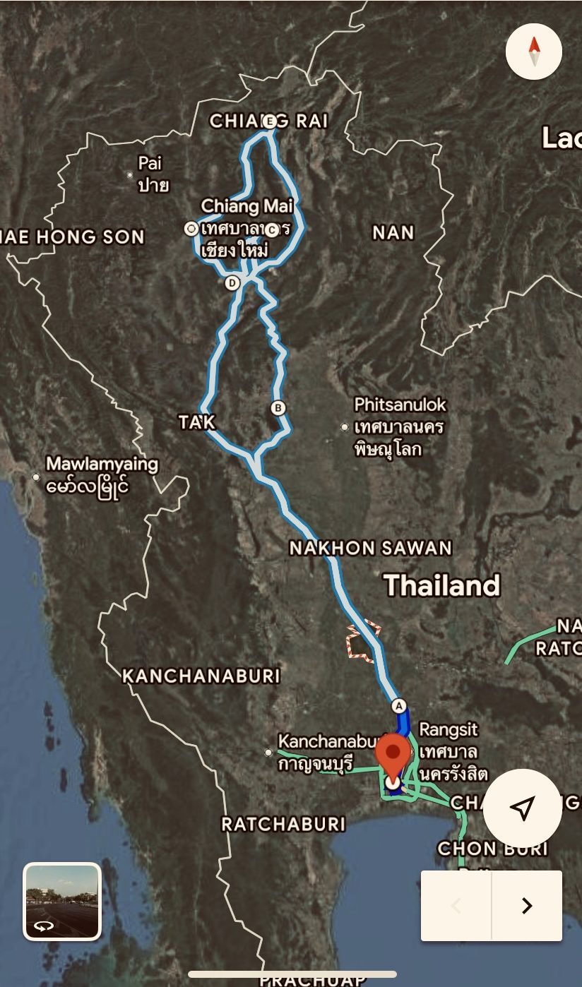 Karte zeigt die Reiseroute mit dem Mietauto von Chiang Mai über Tak nach Bangkok in Thailand – Symbol für bewusste Entschleunigung und neuen Blick auf Erfolg im Business.